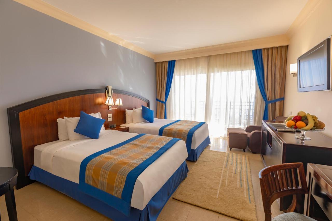 Stella Di Mare Beach Hotel & Spa Sharm el-Sheikh Bagian luar foto A room at the hotel