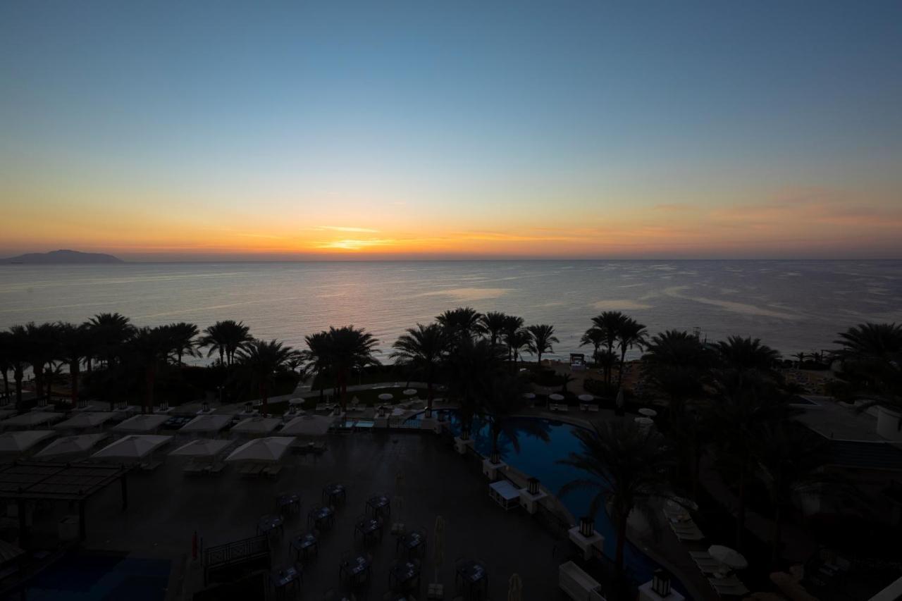 Stella Di Mare Beach Hotel & Spa Sharm el-Sheikh Bagian luar foto Sunset over the Dead Sea