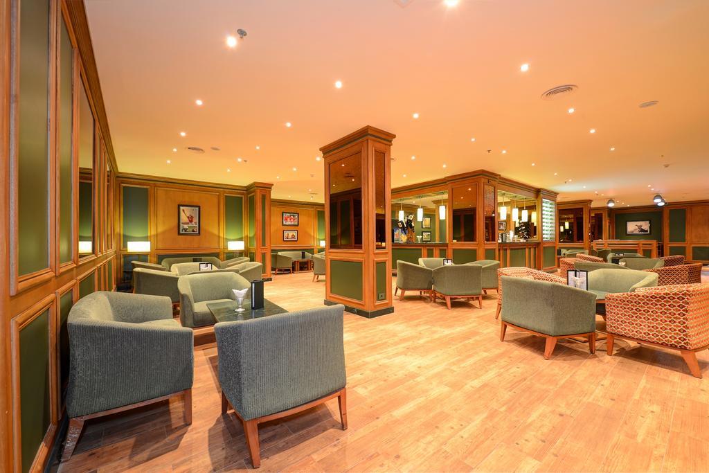 Stella Di Mare Beach Hotel & Spa Sharm el-Sheikh Bagian luar foto The lounge at the airport